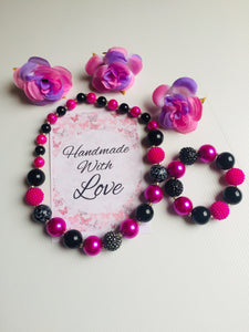 Custom necklace and bracelet set